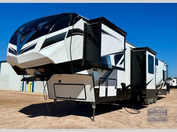 Thumbnail Photo undefined for 2022 Dutchmen Voltage